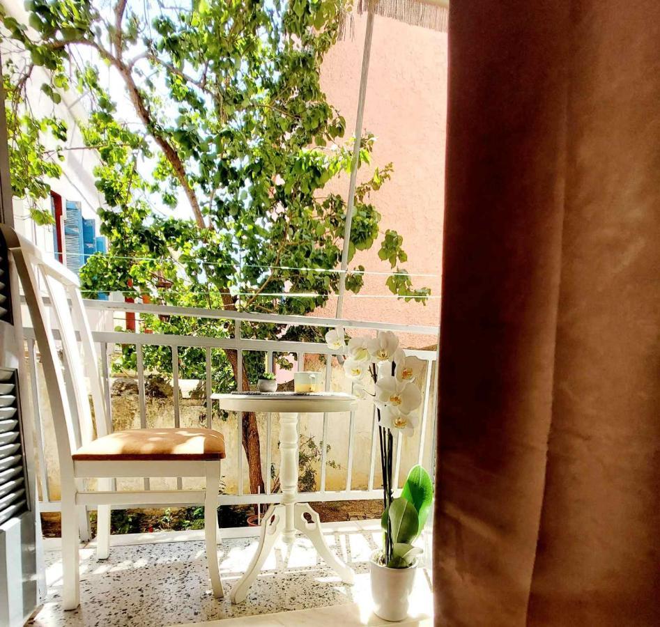 Lovely Equipped Apartment In Kallithea Athens Exterior photo
